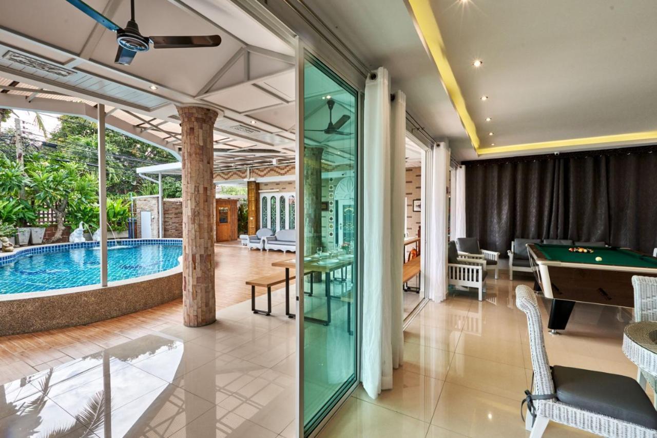 Siam Gala Villa Pattaya Exterior photo